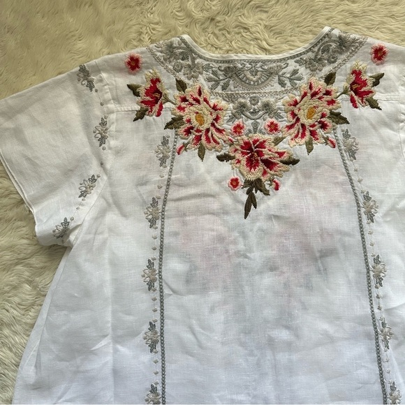 Johnny Was JWLA Top Christine Drape Shirt 100% Linen Floral Embroidered White M - Picture 5 of 12